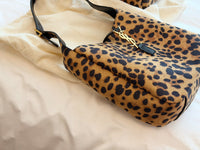 Le 5 à 7 Shoulder Bag