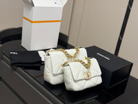 19 Handbag