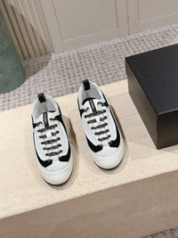 26S Logo Trainers
