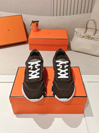 26S Bouncing Sneakers