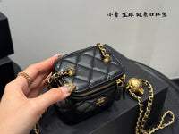 Pearl Crush Mini Vanity Case