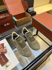 Fast Walk Sneakers