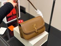 Le 5 à 7 Supple Small Shoulder Bag