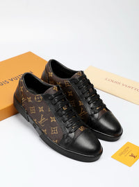 Low Top Sneakers