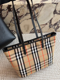 Medium Highlands Tote Bag