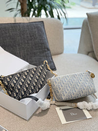 Montaigne Pouch Bag