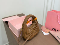Wander Shoulder Bag