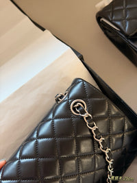 Classic Flap Bag Lambskin