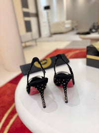 Degrachick Suede Sandals