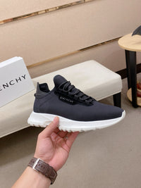 Spectre Runner Sneakers