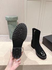 26S Ankle Boots