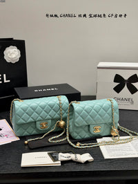 Mini Pearl Crush Classic Flap Bag
