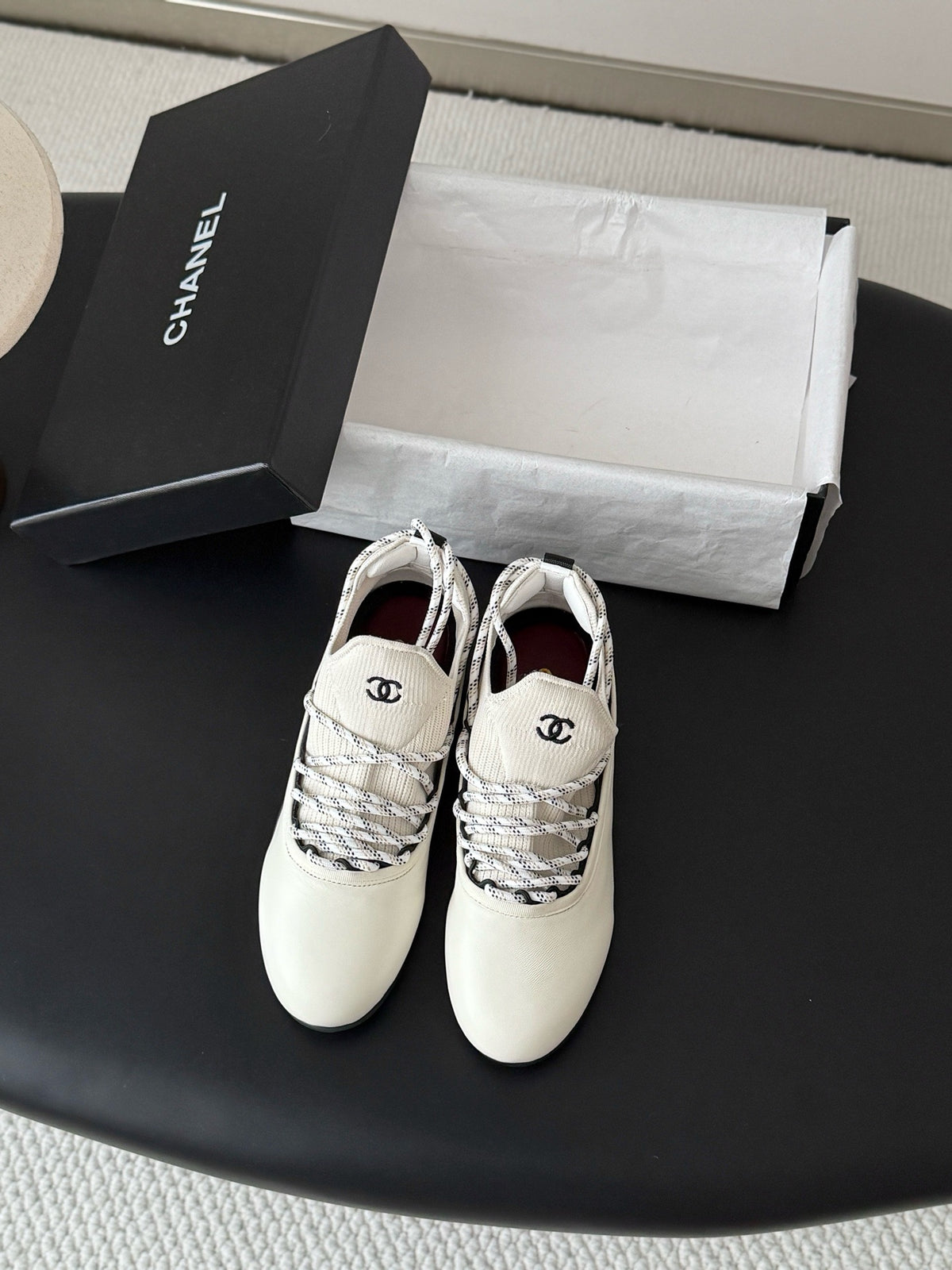 26S Sneakers