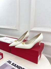 Garavani VLogo Patent Leather Pumps 6cm