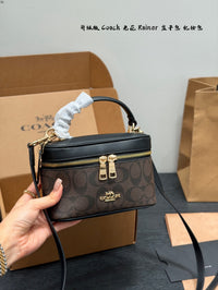 Rainer Crossbody Bag 18