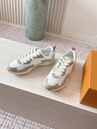 Drop 300 Sneakers