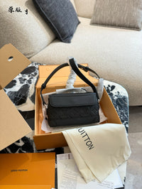 Steamer East West Wearable Wallet