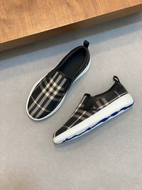 Vintage Check Slip-On Sneakers