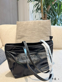 Punch Medium Leather Tote Bag