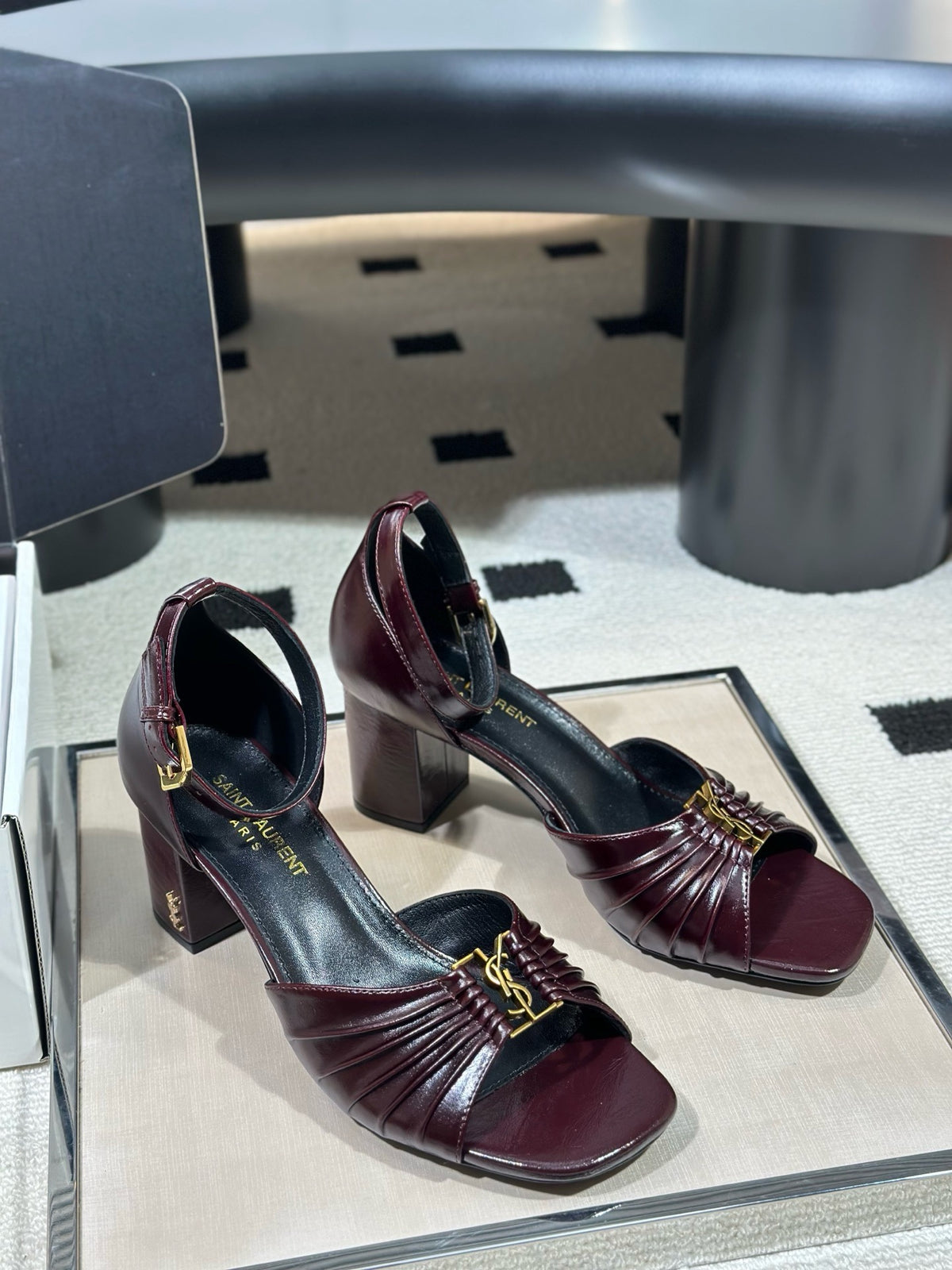 26S Babylone Leather Mules
