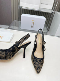 26S Slingback Pumps