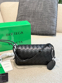 Leather Notturno Pouch