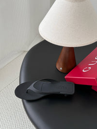 Vittoria Thong Sandals