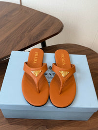 26S Leather Thong Sandals