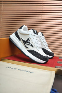 Classic Trainers