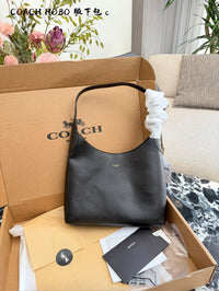 Brooklyn 28 Hobo Shoulder Bag