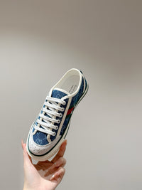 Low Top Sneakers