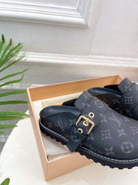 Cosy Flat Comfort Clogs
