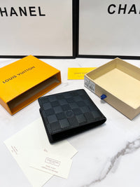 Multiple Wallet