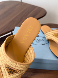 26S Leather Thong Sandals