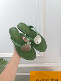 Treasure Thong Sandals