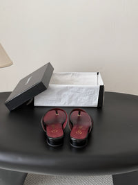 26B Thong Sandals