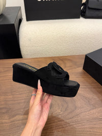 26S Platform Sandals