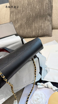 26A Chic Lady Shopping Bag