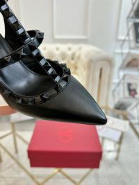 Garavani Rockstud Leather Pumps 10cm