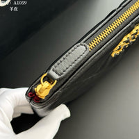 19 O Case Pouch