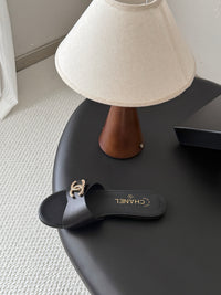 26B Leather Sandals