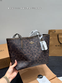 City Tote Bag