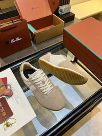 Fast Walk Sneakers