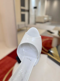 Me Dolly Mules