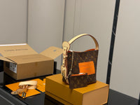 Bella Bucket Bag