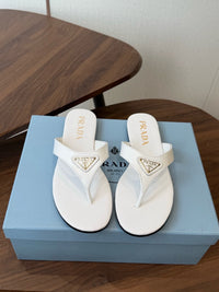 26S Leather Thong Sandals
