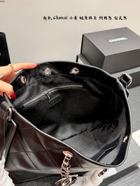 Chain Hobo Shoulder Bag