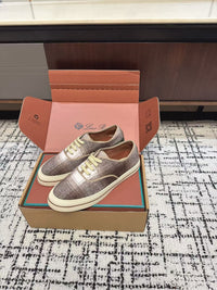Nantucket Walk Sneakers