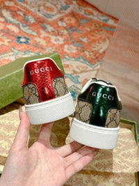 Low Top Sneakers