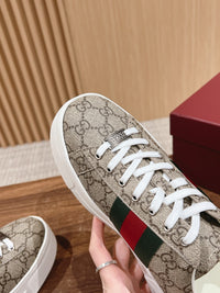 Ace Supreme Sneakers
